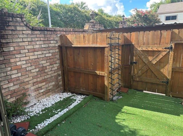 14401 Misty Meadow Ln, Houston, TX 77079