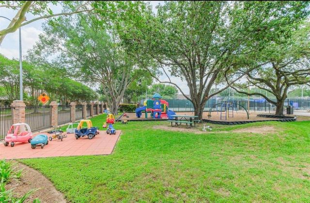 14401 Misty Meadow Ln, Houston, TX 77079