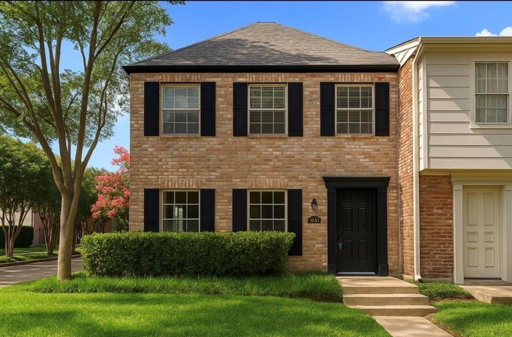 14401 Misty Meadow Ln, Houston, TX 77079