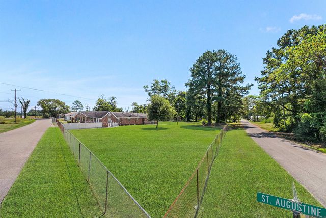 12114 St Augustine St, New Roads, LA 70760