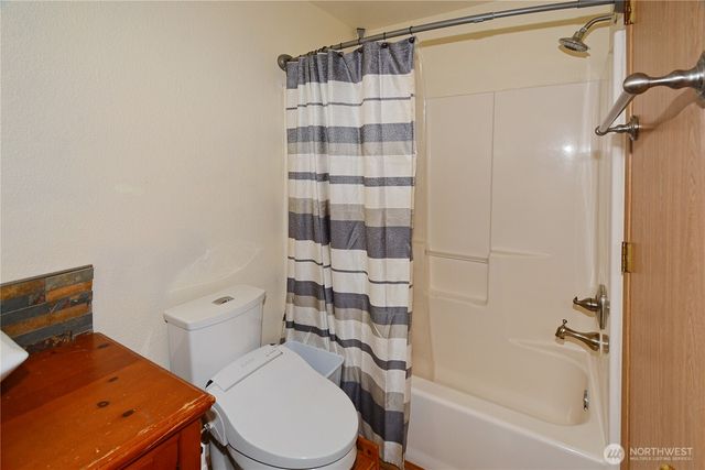 16404 84 Court SE, Yelm, WA 98597