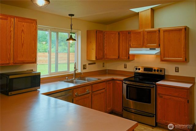 16404 84 Court SE, Yelm, WA 98597