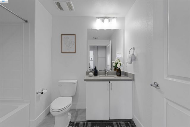 1418 Nightshade Rd 31, Milpitas, CA 95035
