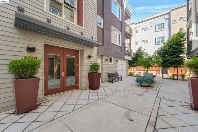 1418 Nightshade Rd 31, Milpitas, CA 95035