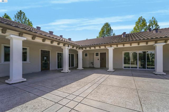 1418 Nightshade Rd 31, Milpitas, CA 95035
