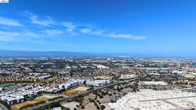 1418 Nightshade Rd 31, Milpitas, CA 95035