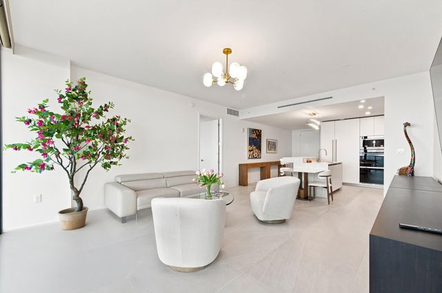 900 N OCEAN Boulevard 705, Pompano Beach, FL 33062