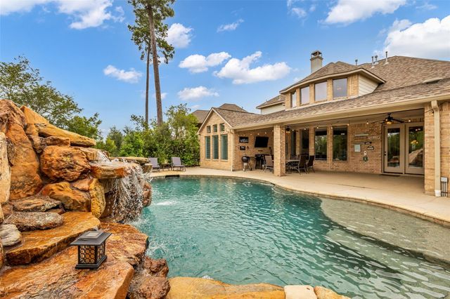 3 Mosaic Point Place, Spring, TX 77389