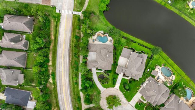 3 Mosaic Point Place, Spring, TX 77389