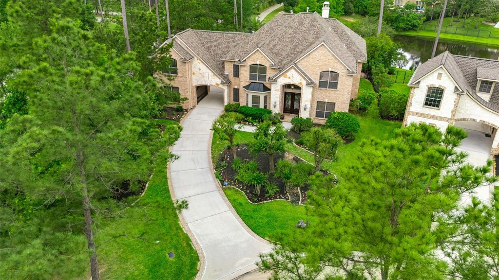 3 Mosaic Point Place, Spring, TX 77389