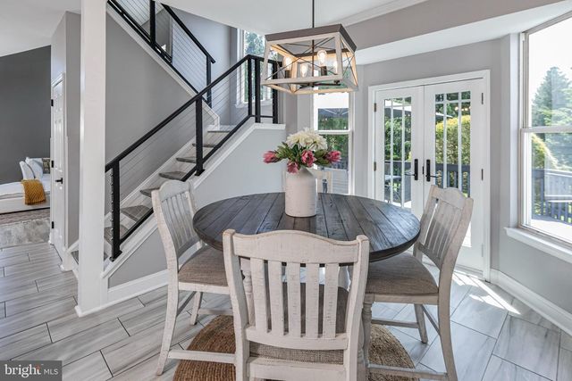 29 SUTPHIN RD, Flemington, NJ 08822