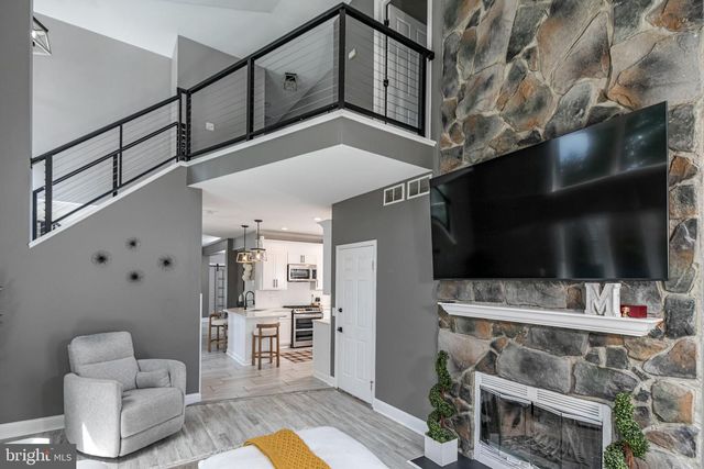 29 SUTPHIN RD, Flemington, NJ 08822