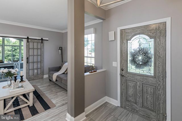 29 SUTPHIN RD, Flemington, NJ 08822