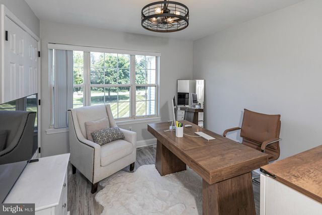29 SUTPHIN RD, Flemington, NJ 08822