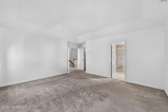 25 Brittany Court, Atlantic Highlands, NJ 07716