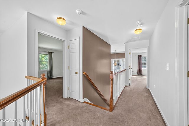 25 Brittany Court, Atlantic Highlands, NJ 07716