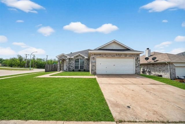 6301 Waterhill Lane, Fort Worth, TX 76179
