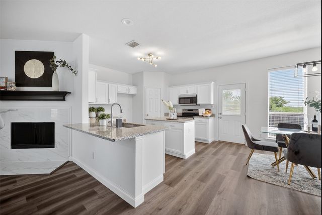 6301 Waterhill Lane, Fort Worth, TX 76179