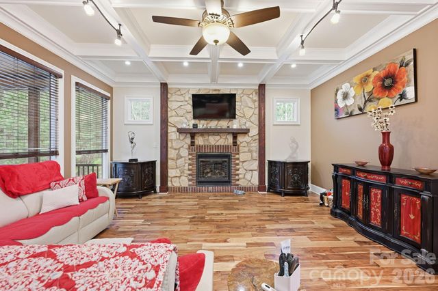 108 Washam Road, Mooresville, NC 28117