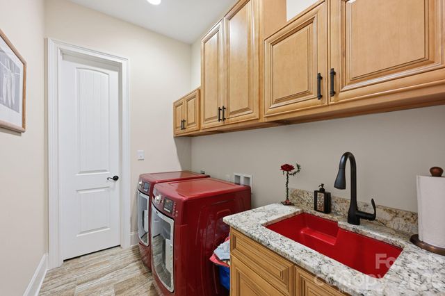 108 Washam Road, Mooresville, NC 28117