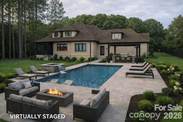 108 Washam Road, Mooresville, NC 28117