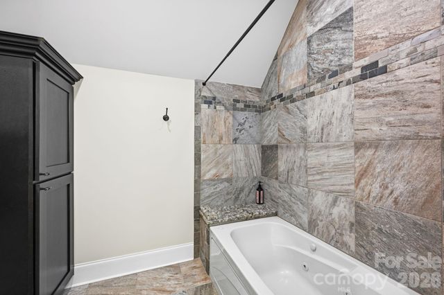 108 Washam Road, Mooresville, NC 28117