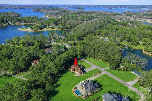 108 Washam Road, Mooresville, NC 28117