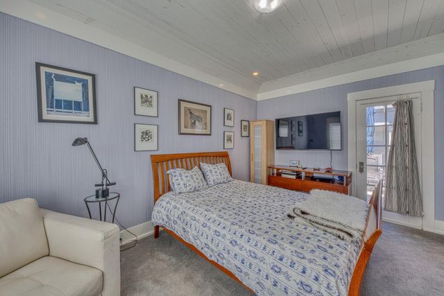 870 Doud Street, Monterey, CA 93940