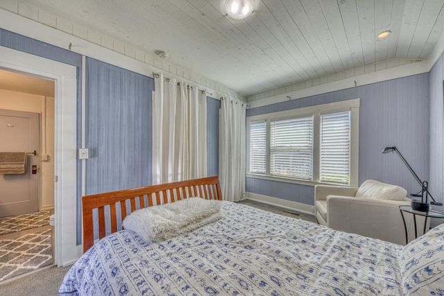 870 Doud Street, Monterey, CA 93940