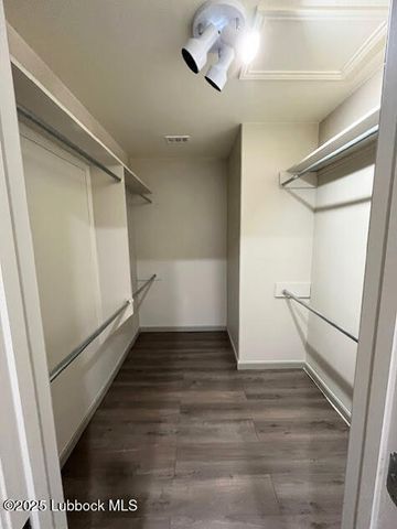 9107 County Rd 7635, Wolfforth, TX 79382