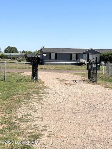 9107 County Rd 7635, Wolfforth, TX 79382