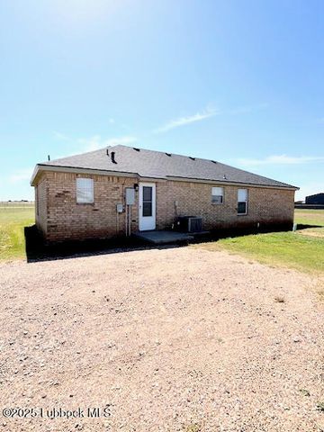 9107 County Rd 7635, Wolfforth, TX 79382