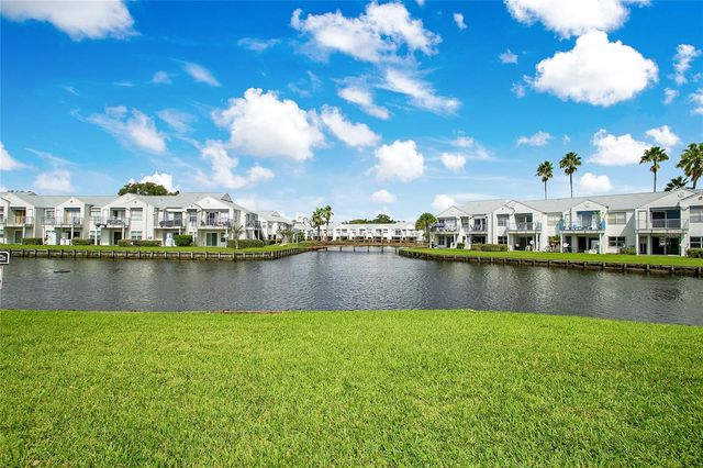 2560 WOODGATE BOULEVARD 105, Orlando, FL 32822