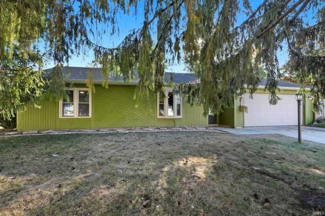 5932 Horseshoe Bend, Fort Wayne, IN 46825