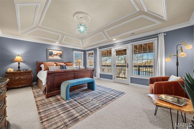 9895 E Vista Drive, Hillsboro, MO 63050