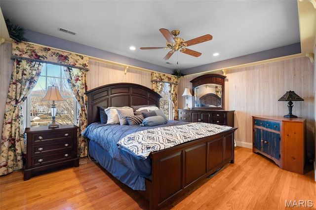 9895 E Vista Drive, Hillsboro, MO 63050