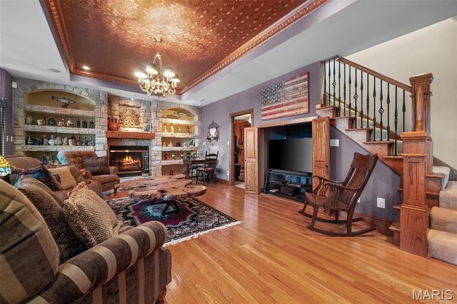 9895 E Vista Drive, Hillsboro, MO 63050