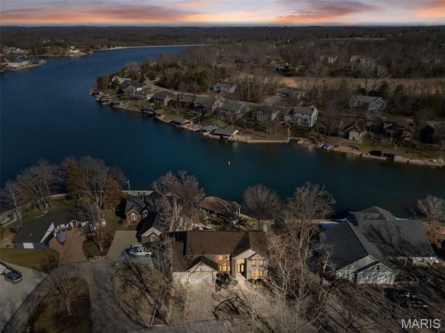 9895 E Vista Drive, Hillsboro, MO 63050