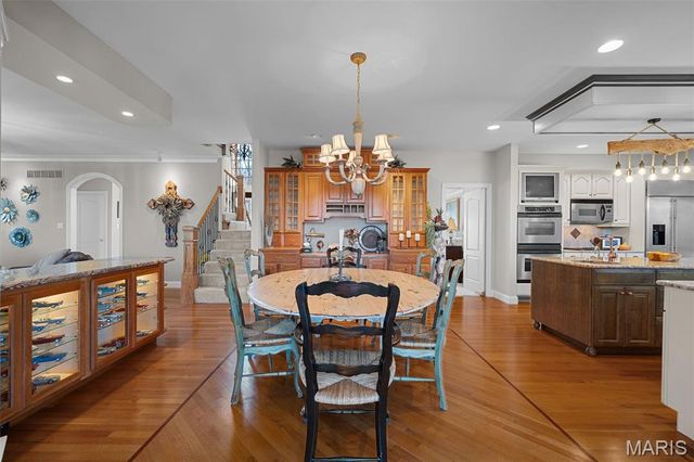 9895 E Vista Drive, Hillsboro, MO 63050