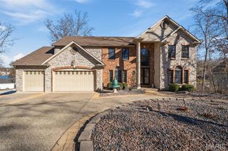 9895 E Vista Drive, Hillsboro, MO 63050