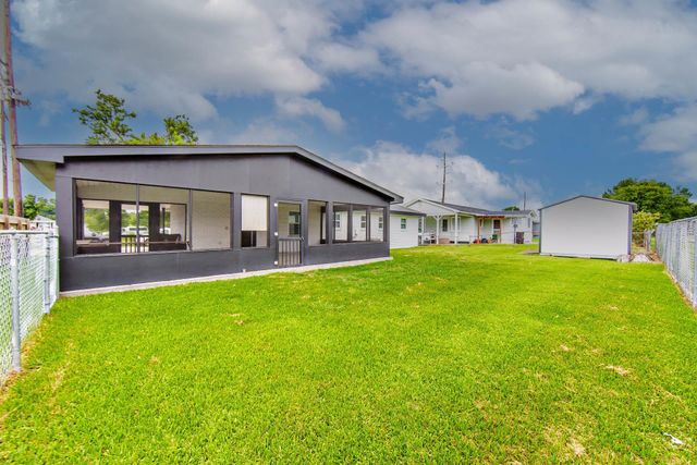 114 Leboeuf Street, Houma, LA 70363