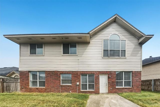 14614 Twisted Pecan Court, Houston, TX 77015