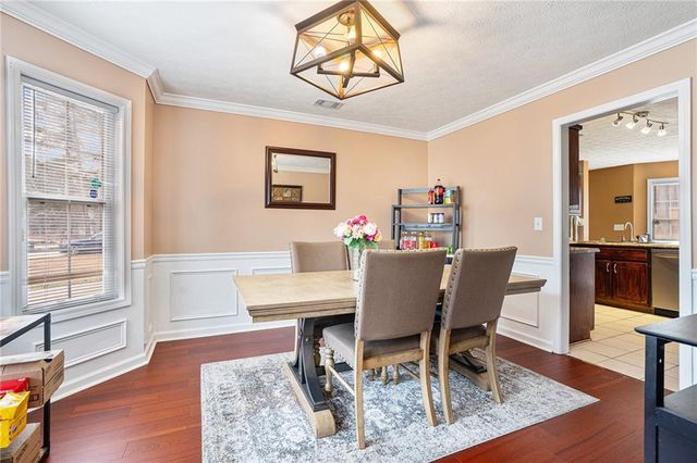 814 Cambridge Creek SW Drive, Conyers, GA 30094