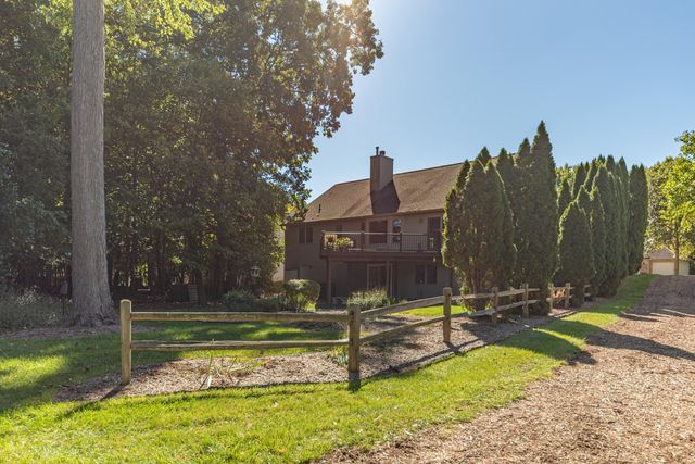 388 Rosebud Lane, Saline, MI 48176