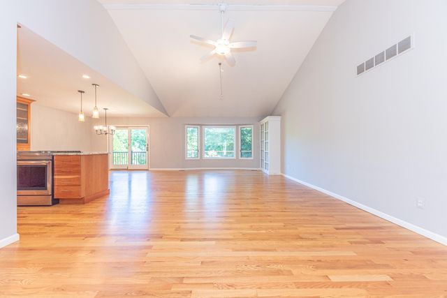 388 Rosebud Lane, Saline, MI 48176