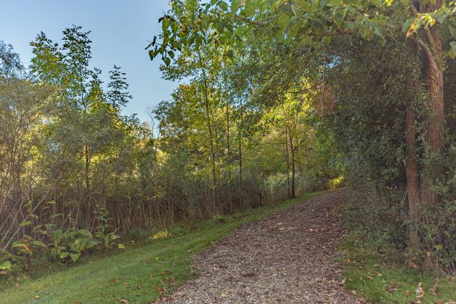 388 Rosebud Lane, Saline, MI 48176