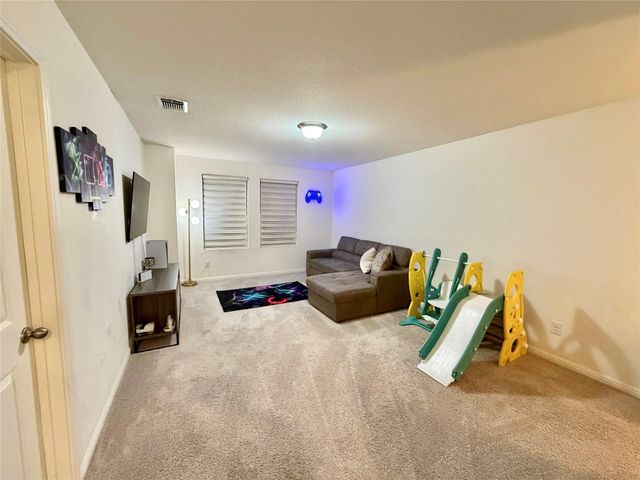 205 Waterbuck LOOP, Hutto, TX 78634