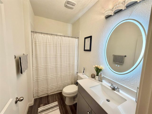 205 Waterbuck LOOP, Hutto, TX 78634