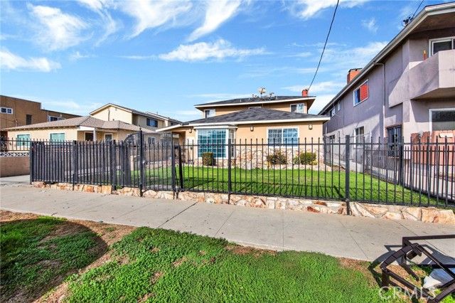 4351 W 142nd, Hawthorne, CA 90250