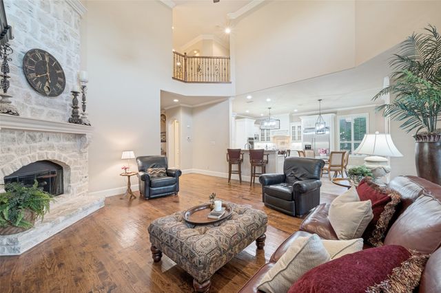 8411 Buffalo Drive, Lantana, TX 76226
